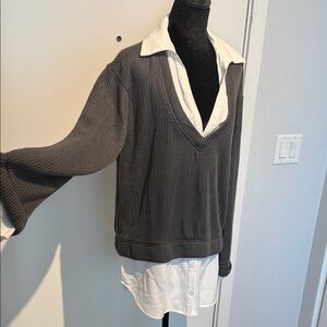 Elegant Gray V-Neck Sweater dress with White Collar